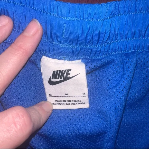 Nike Men's Electric Blue Swim Trunks - Picture 2 of 5